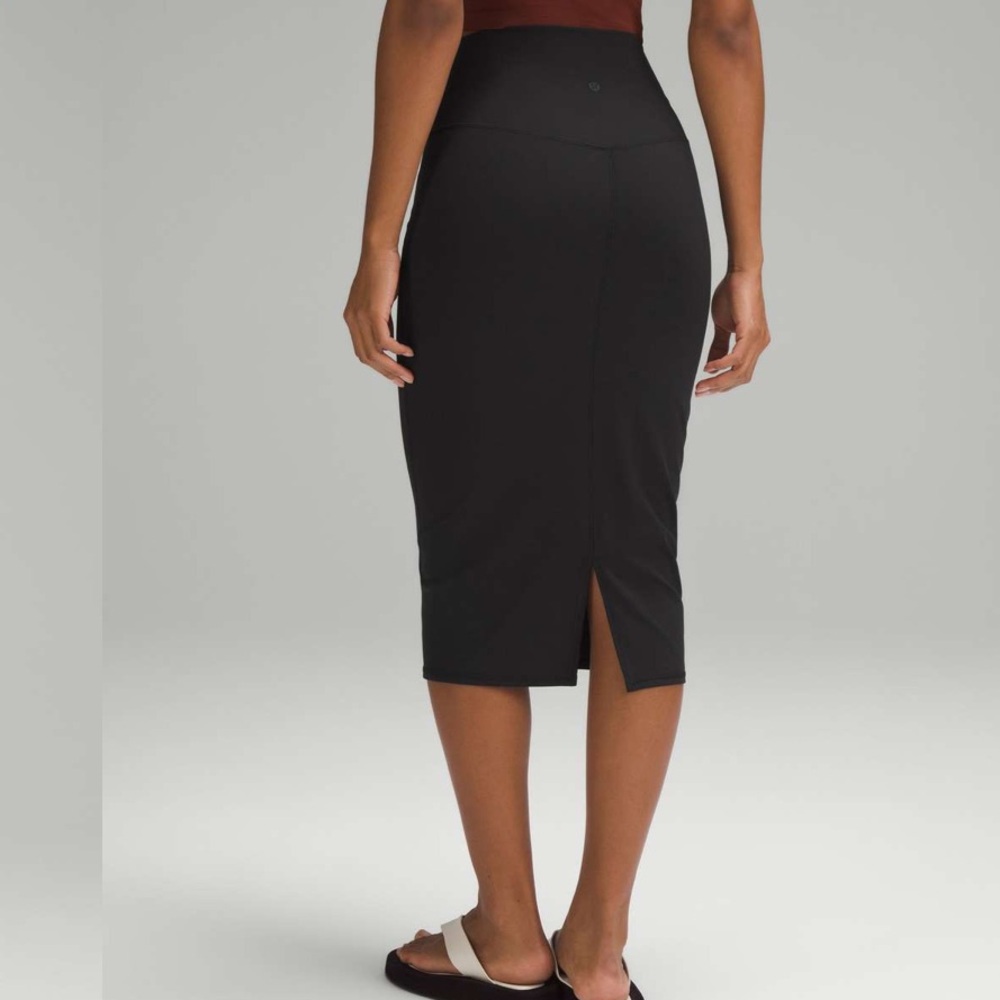 lululemon athletica Black Midi Skirt
